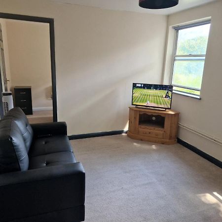 Maidstone Heights III - 1 Bedroom In Maidstone! Zewnętrze zdjęcie